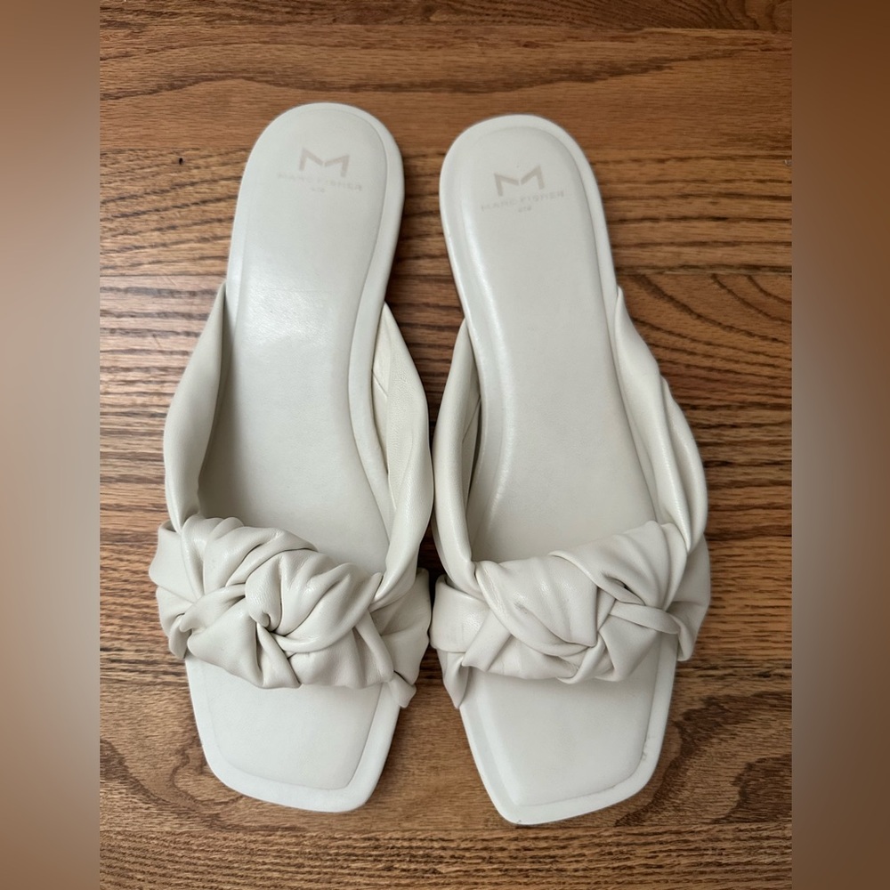 Marc Fisher Women's Cream Knotted Slide Sandals